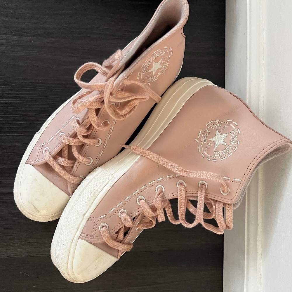 Converse Chuck Taylor All Star High Top – Pink Leather